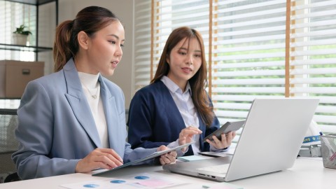 Đã thuê dịch vụ nhưng vẫn không kiểm soát được