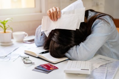 Người muốn thoát khỏi việc làm tay